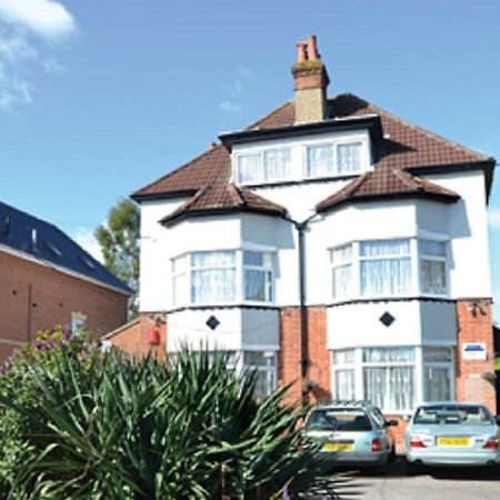 Carmel Serviced Rooms Southampton Luaran gambar