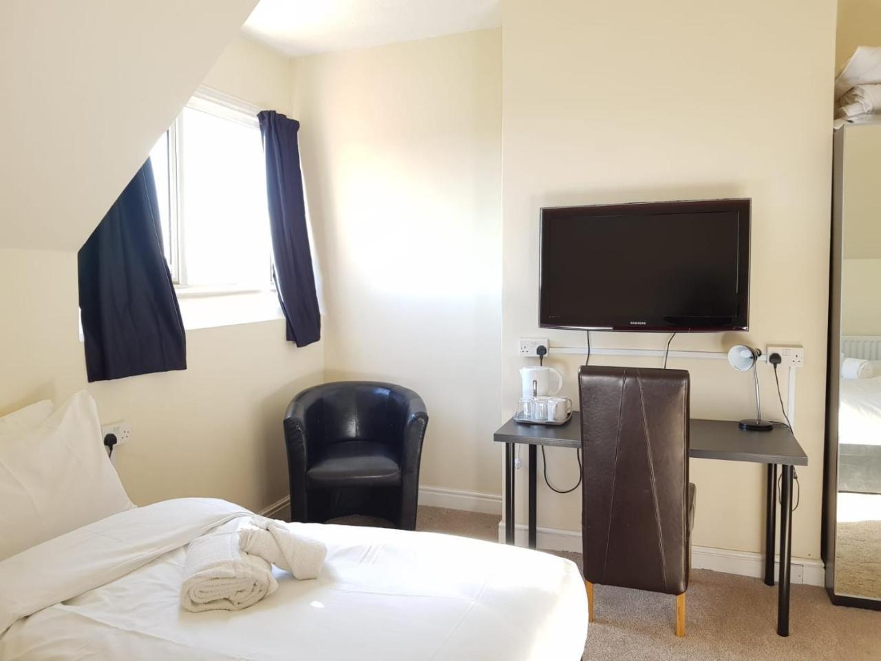 Carmel Serviced Rooms Southampton Bilik gambar