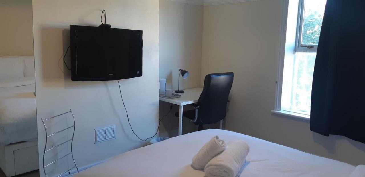 Carmel Serviced Rooms Southampton Bilik gambar